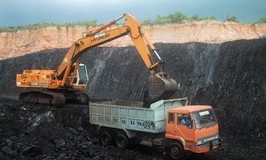 Vì sao 2.037 tỷ đồng tiền cấp quyền khai thác khoáng sản 4 năm vẫn không thể thu hồi?