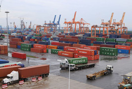 Hàng Trung Quốc đội lốt hàng Việt: 'Vụ Khaisilk chưa là gì'