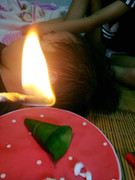 Truyền tai cách chữa viêm tai bằng sáp ong: Đông Y, Tây Y đều 'lắc đầu' chưa nghe đến