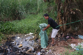 15 ngày mất tích bí ẩn của nam sinh viên bị cho xác vào bao tải