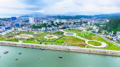 Tạm dừng giao dịch đất đai tại đặc khu kinh tế: 'Quyết định cấm là vi hiến'