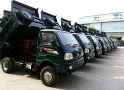 Xe tải ế hàng chục ngàn chiếc: Bán giá 'chát', buôn ô tô nguy cơ phá sản