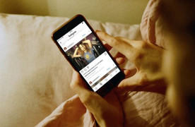 Không nghe lén nhưng tồi tệ hơn smartphone đang quay trộm người dùng