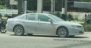 Toyota Camry 2019 lần đầu chạy thử ở Đông Nam Á