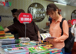 Minh bạch để loại bỏ 'lợi ích nhóm' trong việc làm sách giáo khoa