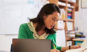 Trường học hàng đầu Trung Quốc tuyển giáo viên tiểu học trình độ tiến sĩ