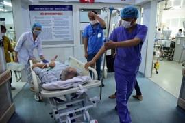 Bác sĩ cấp cứu: 'Thời gian một giây cũng là vàng'