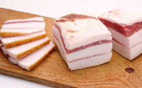 8 thực phẩm không tốt cho dạ dày của bạn