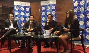 Phổ cập bảo hiểm y tế toàn dân: Giới trẻ Việt nghĩ gì?