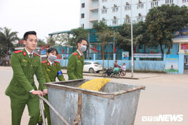 Ảnh: Sinh viên Học viện Cảnh sát tuyên truyền chống rác thải nhựa, ra quân bảo vệ môi trường