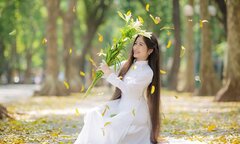 Ảnh: 9x sở hữu mái tóc dài 1m35 được dân mạng gọi là 'Công chúa tóc mây'