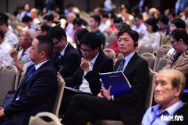 Hoãn đại hội vì tranh chấp: Rồi 'con tàu' Eximbank sẽ đi về đâu?