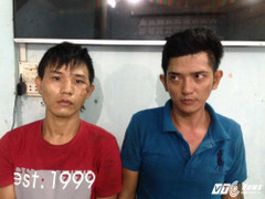 Người mẹ dũng cảm quật ngã 2 tên cướp lấy lại iPhone của con