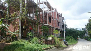 Cận cảnh những 'biệt thự ma' trên đất vàng ám ảnh người Sài Gòn