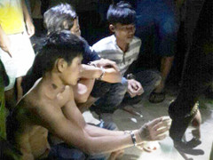 Tài xế không nhường đường, bị 3 thanh niên đuổi đánh