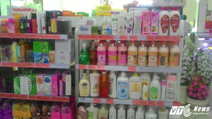 Mỹ cấm lưu hành hàng nghìn sản phẩm tẩy rửa, Việt Nam vẫn thờ ơ?