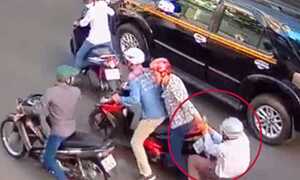 Nữ du khách Hàn Quốc bị cướp tại trung tâm Sài Gòn