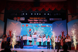 Quán quân mùa 4 'Thực hiện ước mơ' giành được học bổng 324.000 đô la Úc