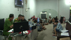 Chấn động ổ bạc lớn ở Sài Gòn bất ngờ bị đột kích