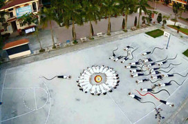 Bức ảnh kỷ yếu mô phỏng quá trình thụ tinh của lớp chuyên Sinh gây 'bão'