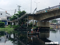 Bắt kẻ đâm chết hàng xóm vì bị chửi ở TP.HCM