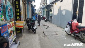 Bé gái bị xe chở vật liệu xây dựng lùi cán chết thương tâm