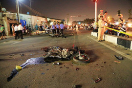 Truy tố tài xế dùng bằng giả, tông chết hai chị em ruột ở Bình Dương