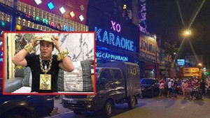 Tống đạt quyết định khởi tố bị can, bắt tạm giam Phúc XO