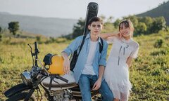 Ảnh kỷ yếu của lớp học toàn 'trai xinh gái đẹp' ở Đắk Lắk đốn tim cộng đồng mạng