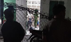 Kẻ đâm chết vợ, làm tình địch bị thương trong nhà trọ ở TP.HCM khai gì?