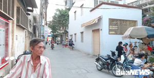 Mâu thuẫn với hàng xóm, nam thanh niên kéo đàn em chém người thừa sống thiếu chết