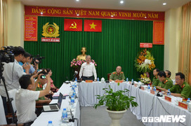 Bị cảnh sát truy bắt, kẻ buôn ma túy ở TP.HCM ném lựu đạn chống trả