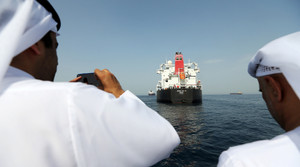 Iran bắt hụt tàu dầu Anh: Mỹ ra mặt cảnh báo đanh thép