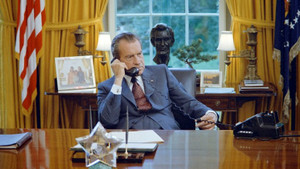 Cựu Bộ trưởng Lao động Mỹ: Trump còn nguy hại hơn cả Nixon