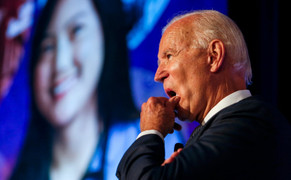 Ông Biden chỉ trích gay gắt ông Trump, so sánh lãnh đạo đương nhiệm với nhà lập quốc George Washington