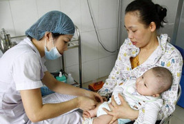 Dịch bệnh mùa xuân hè đang bùng phát, các mẹ nên chú ý điều này