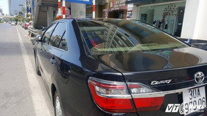 Những đồ vật biến thành nguy hiểm khi để trong ô tô phơi dưới trời nắng