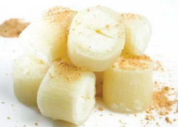 Giật mình trước tác dụng phụ gây chết người của củ sắn