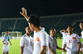 Công Phượng, Tuấn Anh, Xuân Trường tức tốc về Nhật, Hàn hội quân