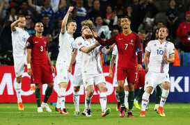 Nani hay nhất trận, Ronaldo mỉa mai Iceland chết nhát