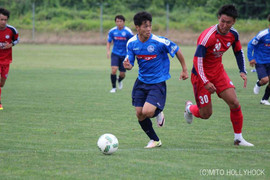 Công Phượng lập cú đúp, Mito thắng đậm Đại học Ryutsu Keizai