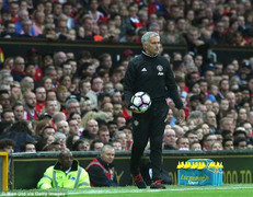 Mourinho lại úp mở về Pogba, MU sẽ mua thêm cầu thủ