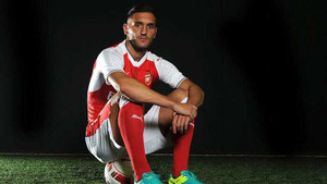Tân binh Lucas Perez của Arsenal: Đóa hoa nở muộn và thử thách tuổi 27