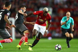 Paul Pogba: Khi chất 'điên' bị đặt sai chỗ