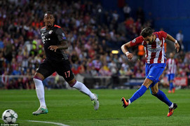 Kết quả Champions League: Bayern, Manchester City đứt mạch chiến thắng