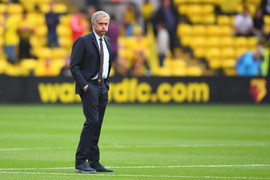 Mourinho: Thua Liverpool không phải thảm họa