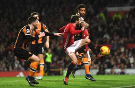 Mourinho: Hãy đến để chơi bóng cùng chúng tôi