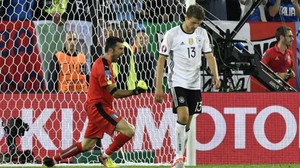 Vì sao Đức, Italia đá hỏng tới 7 quả sút luân lưu 11m?