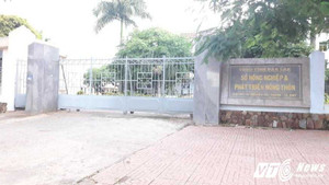 Cướp hồ sơ dự thầu trước cổng Sở Nông nghiệp và phát triển nông thôn