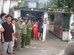 Chàng rể bị bố vợ mang dao đến nhà đâm chết